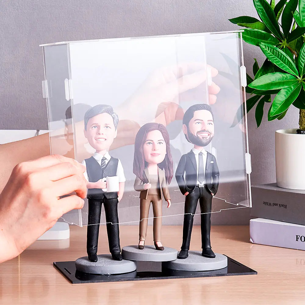 Display for Bobblehead (3 Person)